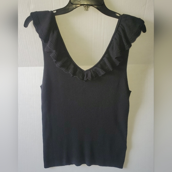 GAP Factory Women's Sleeveless Ruffle Edge Sweater Tank Top Sz XXL BLK - Picture 9 of 13
